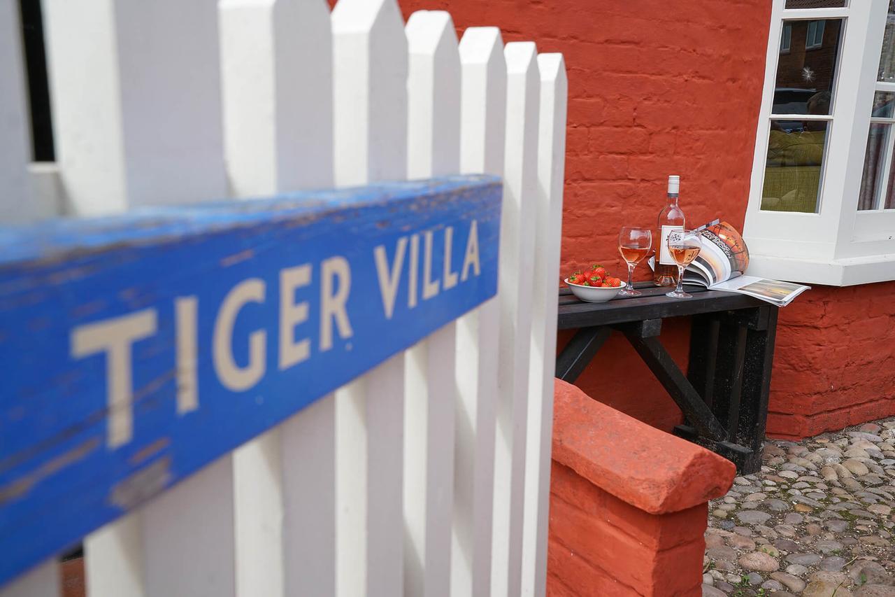 Tiger Villa, オールドバラ エクステリア 写真